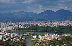 Tirana, die Hauptstadt von Albanien, south