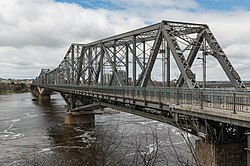 Ottawa, die Hauptstadt von Kanada, alexandra bridge gatineau south