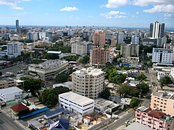 Santo Domingo, die Hauptstadt von Dominikanische Republik, taken atop novocentro tower viewing city to southwest