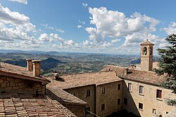 City of San Marino, die Hauptstadt von San Marino, romagna background panorama