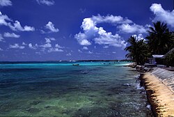 Funafuti, die Hauptstadt von Tuvalu, narrowest part