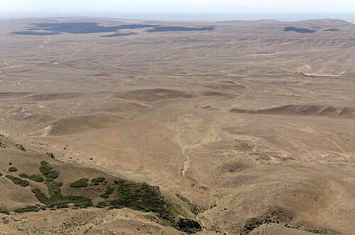 Landschaft in Aserbaidschan, mount gareja desert georgia