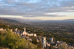 Landschaft in Italien, assisi plains south perugia sep19 d72