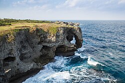 Landschaft in Japan, onna okinawa cape manzamo