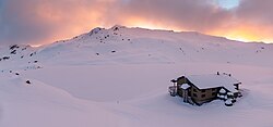 Landschaft in Neuseeland, angelus hut winter nelson lakes national park