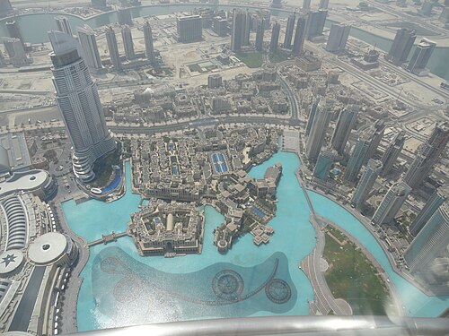 Landschaft in Vereinigte Arabische Emirate, souq al bahar burj khalifa dubai
