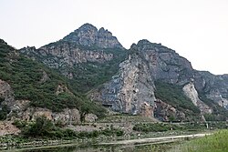 The river Yellow River (Huang He), qin wulongkou